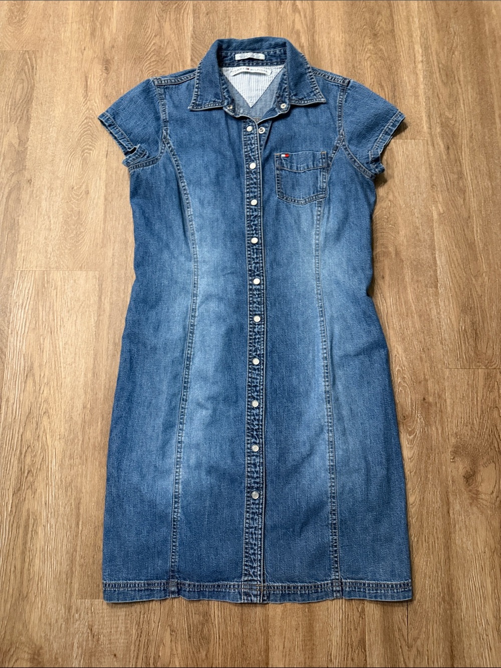 Tommy Hilfiger Vintage Denim Shirt Dress Mother of Pearl Buttons Size 10